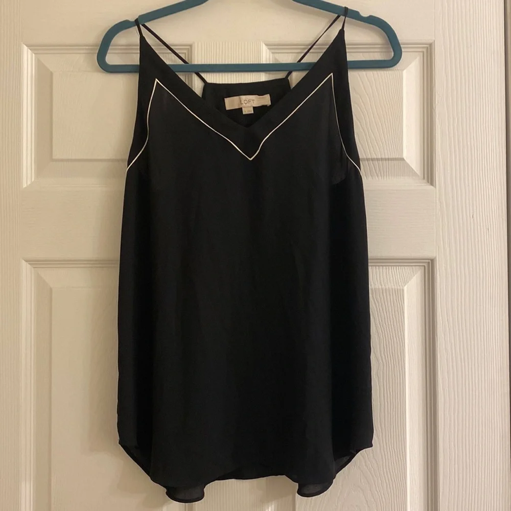 LOFT Tank Top - Picture 2 of 4